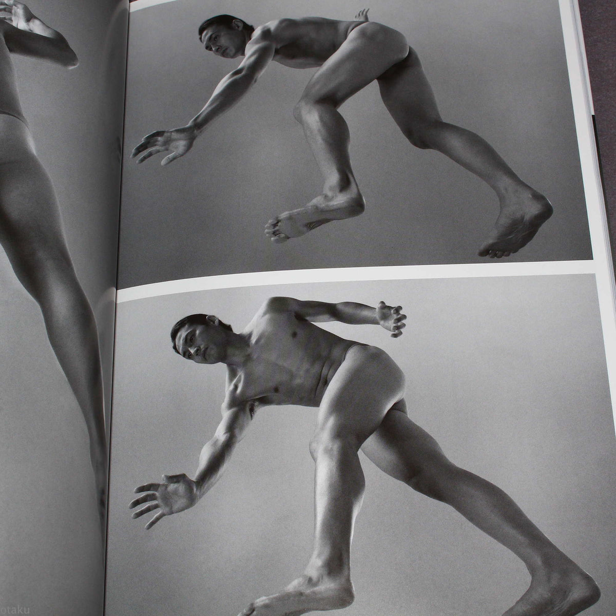 Hyper Angle 2 - Shape of Men - Photo Reference